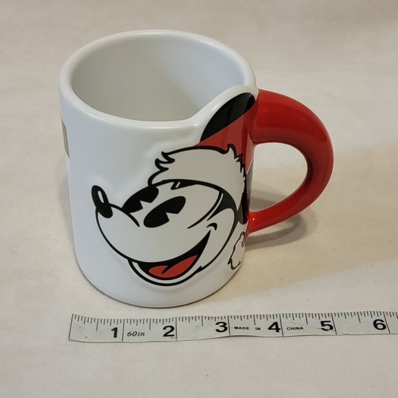 NEW Disney Mickey Mouse Santa hat Hallmark coffee mug - Picture 9 of 9